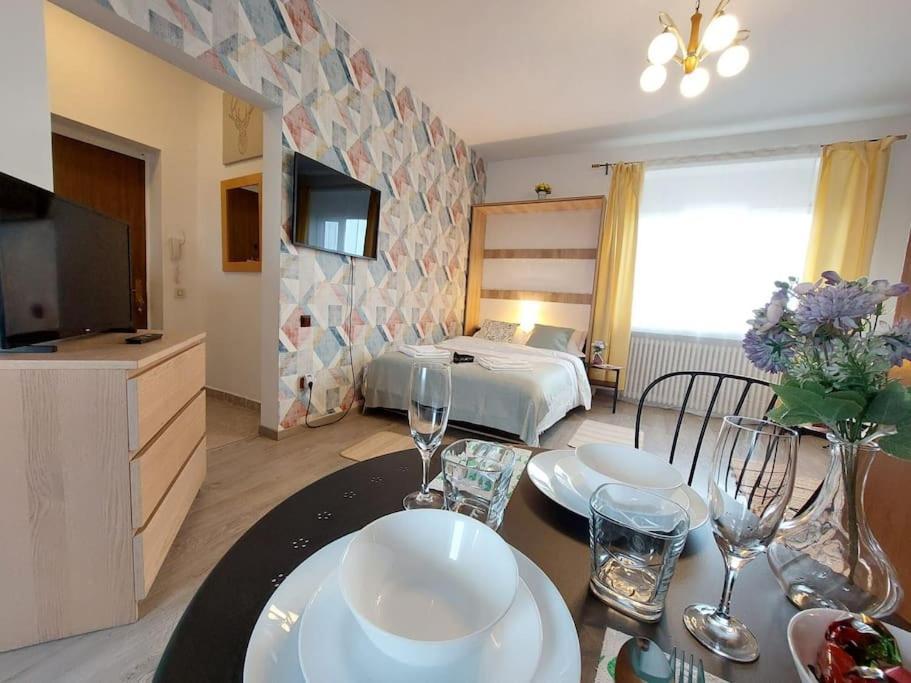 Sweet Dreams Suites Panoramic Studio Zodiac Dorobanti Bucarest Exterior foto