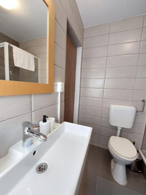 Sweet Dreams Suites Panoramic Studio Zodiac Dorobanti Bucarest Exterior foto
